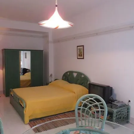 Petrinic V Lägenhet *