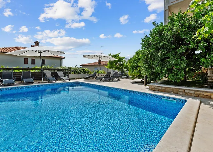 Petrinic V Lejlighed