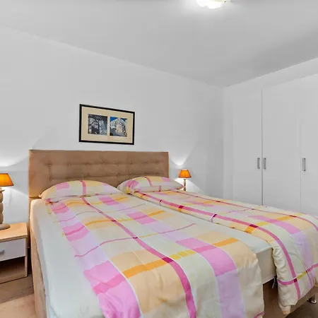 Petrinic V Apartman