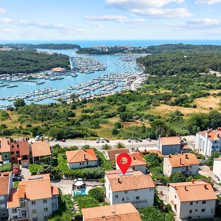 아파트 Petrinic V *