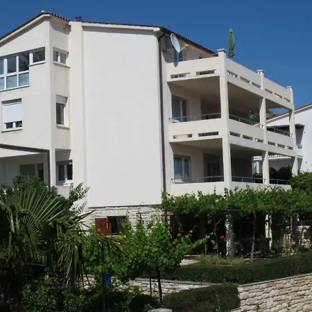 Apartman Petrinic V