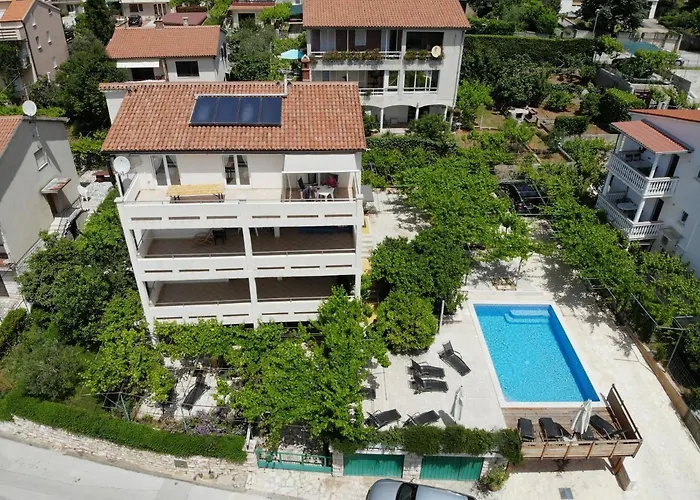 Apartman Petrinic V Pula